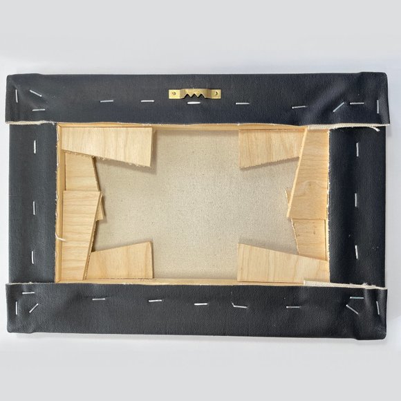 Australia Aboriginal Dot Painting Flower Food - Picture 2 of 2